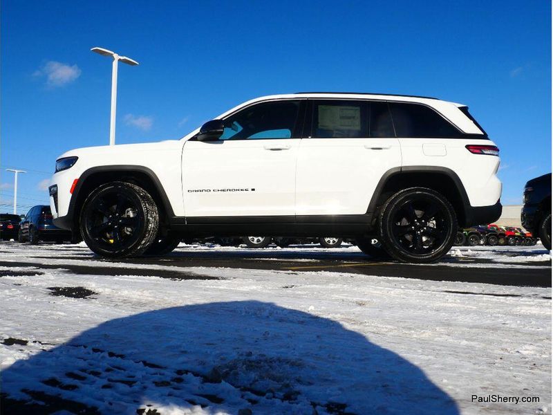 New 2026 Jeep Grand Cherokee Limited 4x4