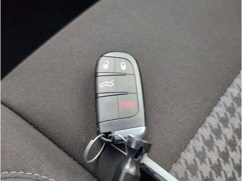 Used 2023 Dodge Challenger SXTImage 18