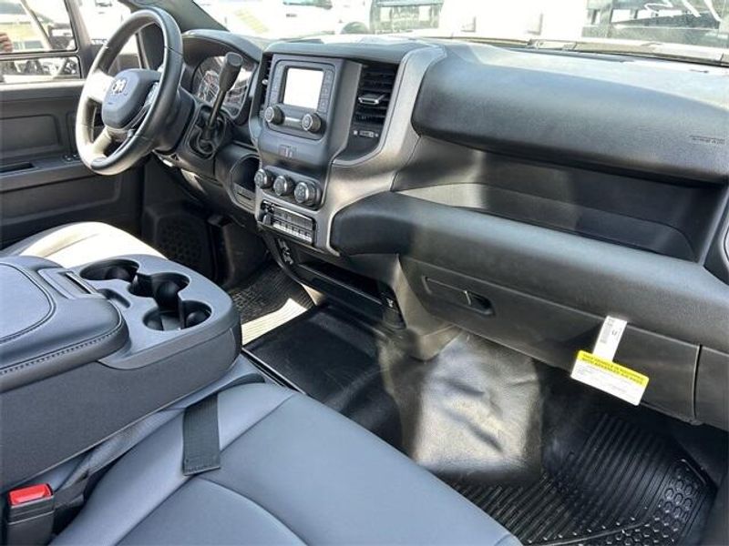 2024 RAM 3500 Tradesman Crew Cab Chassis 4x2 60