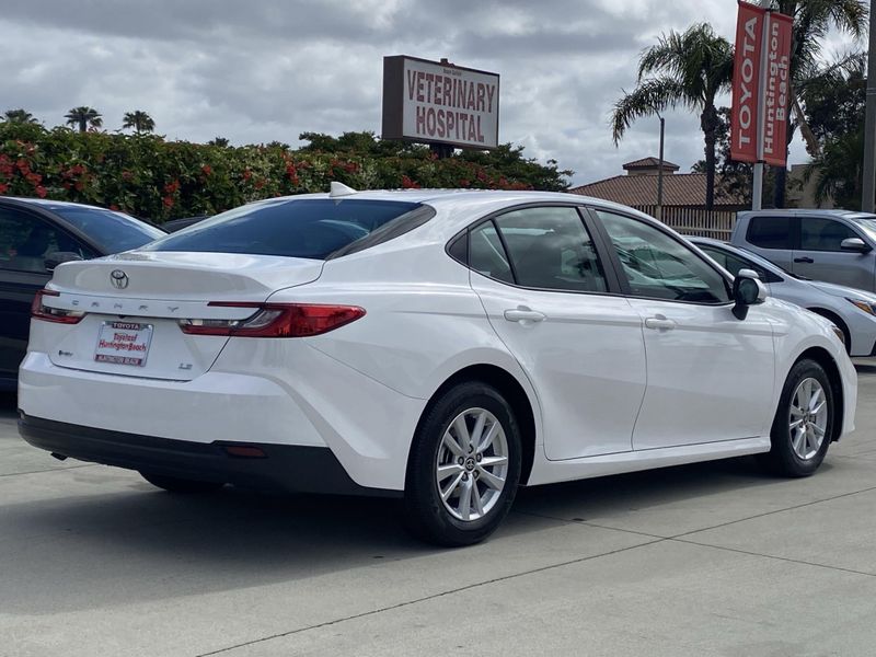 2025 Toyota Camry LEImage 3