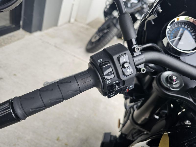Used 2024 Kawasaki Z900RS CAFE 