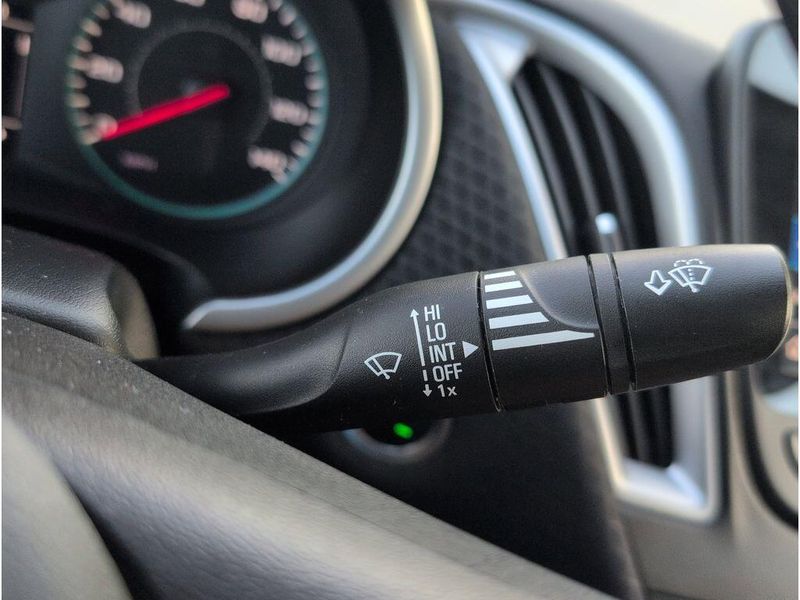 Used 2024 Chevrolet Malibu LTImage 25