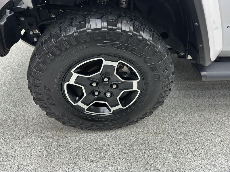 Used 2023 Jeep Gladiator MojaveImage 7