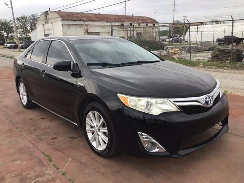 2012 Toyota Camry Hybrid XLEImage 8