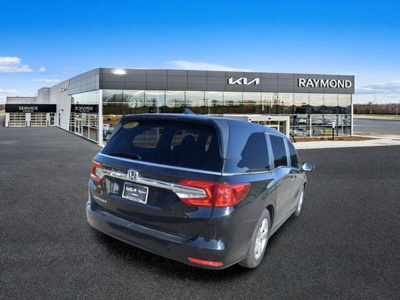 Used 2018 Honda Odyssey EXImage 3