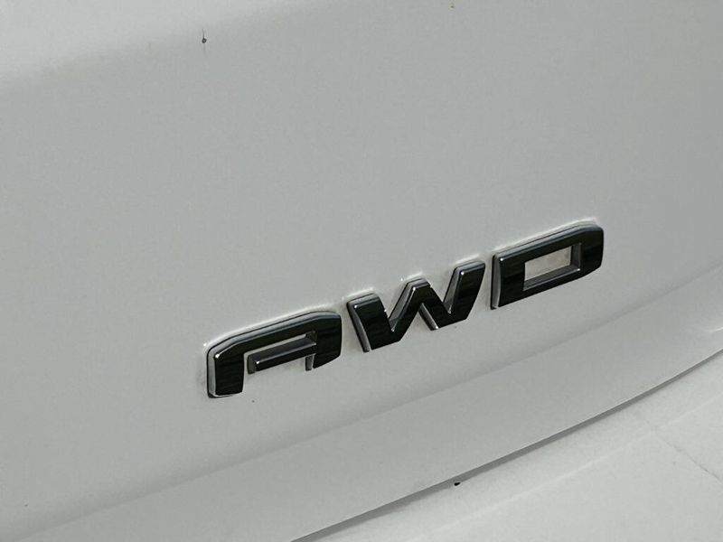 2023 Gmc Terrain SLE photo 5