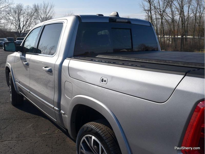 2025 RAM 1500 Tungsten Crew Cab 4x4 5