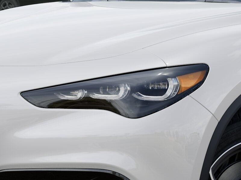 New 2025 Alfa Romeo Stelvio AwdImage 32
