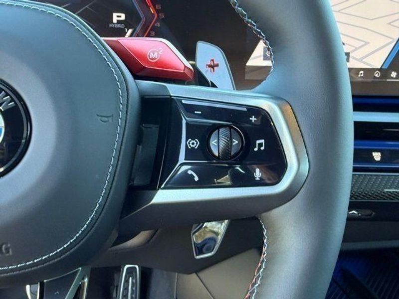 New 2026 BMW M5 BaseImage 21