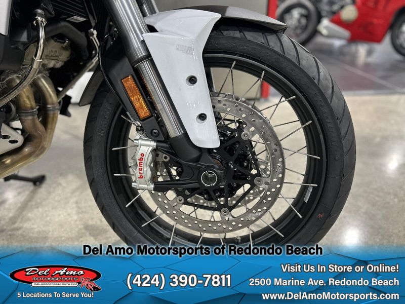 2024 Ducati MULTISTRADA V4 S TRAVEL & RADAR SPOKED WHEELS Image 7