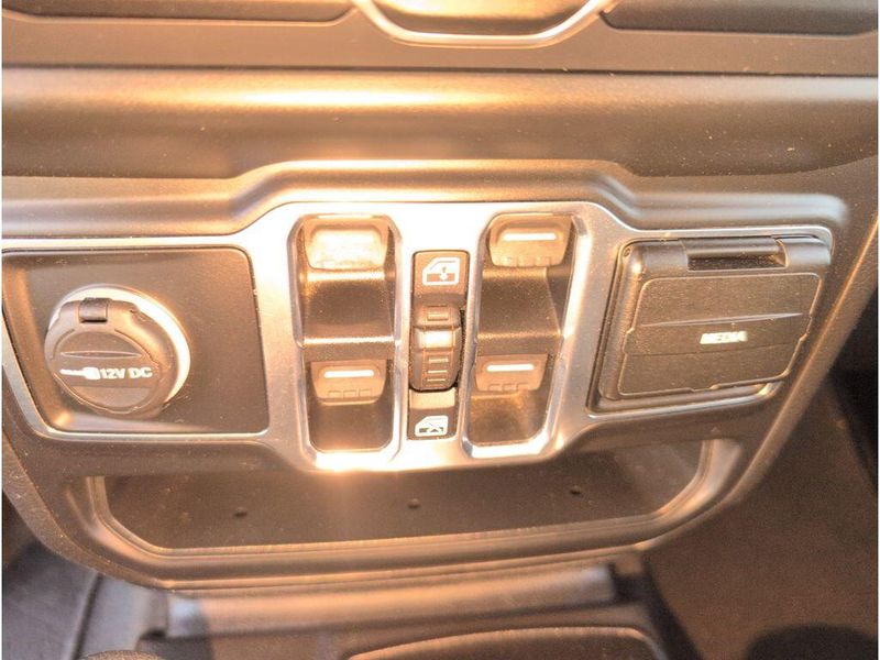 Used 2020 Jeep Gladiator Sport SImage 19