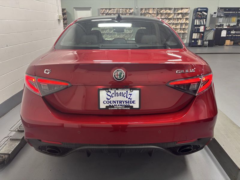 New 2025 Alfa Romeo Giulia Intensa AwdImage 25