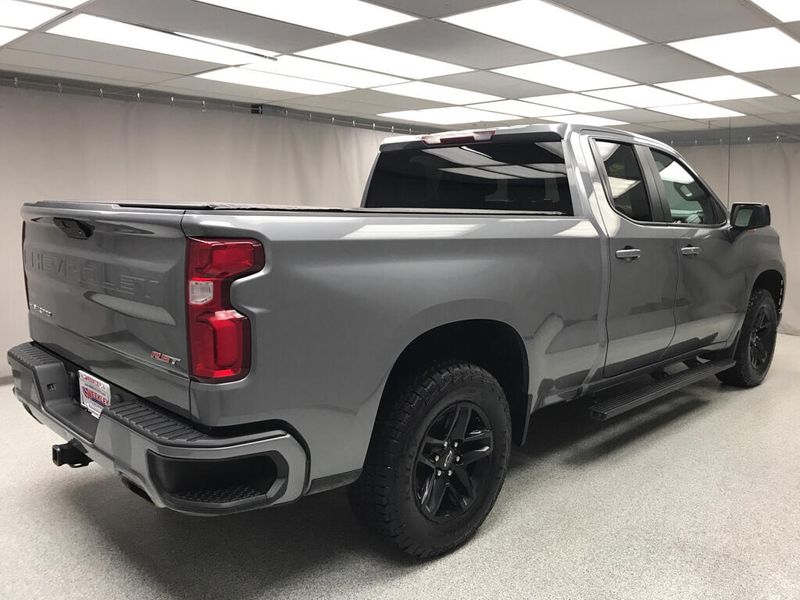 Used 2020 Chevrolet Silverado 1500 RSTImage 12