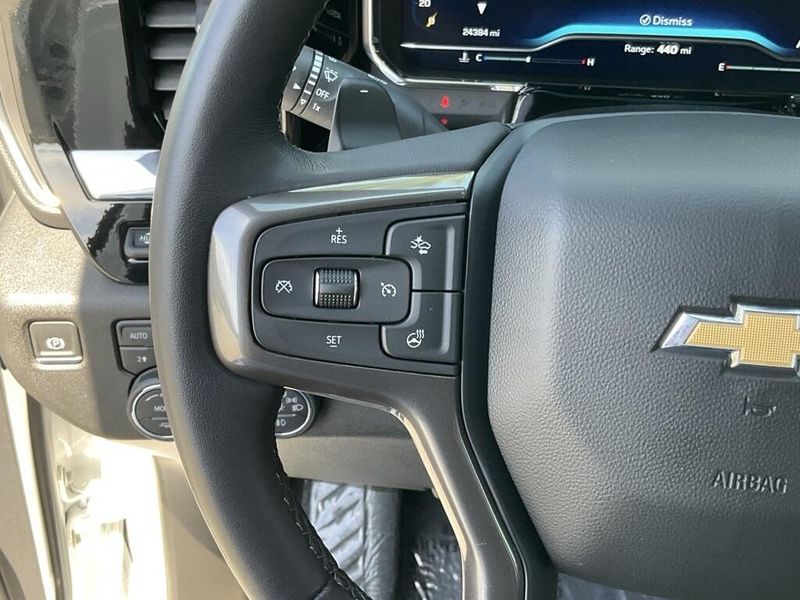 2023 Chevrolet Silverado 1500 High CountryImage 26