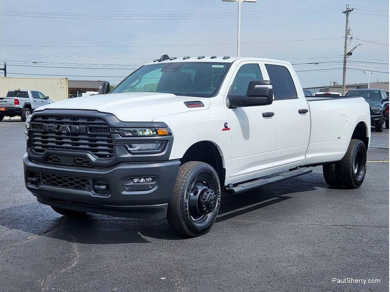New 2026 RAM 3500 Tradesman Crew Cab 4x4 8' Box