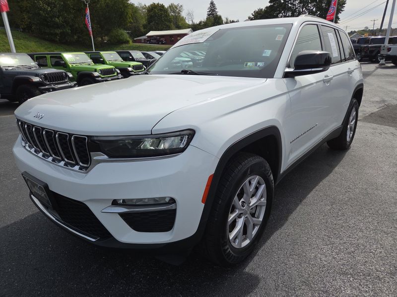 2022 Jeep Grand Cherokee Limited photo 7