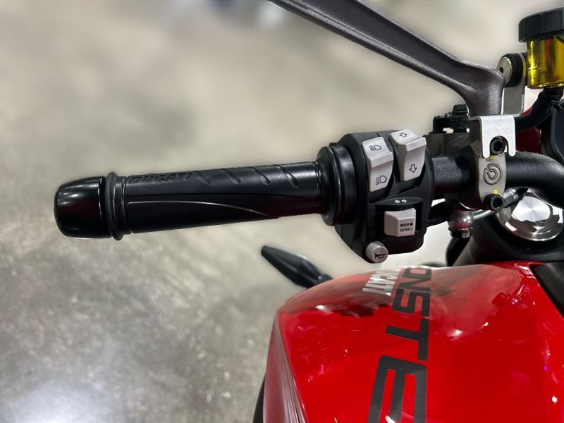 New 2026 Ducati MONSTER 937+ Image 28
