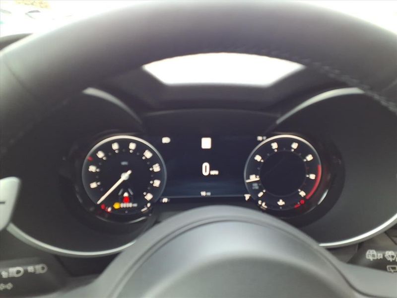 New 2025 Alfa Romeo Stelvio AWDImage 24