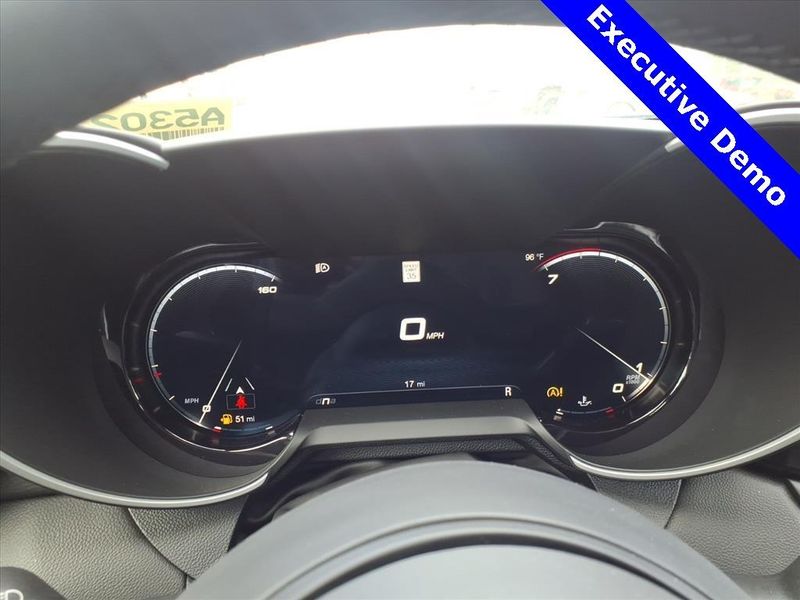 New 2025 Alfa Romeo Giulia AWDImage 26