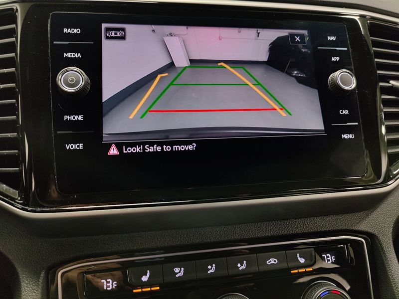 Used 2023 Volkswagen Atlas Cross Sport V6 SEL AWD w/Sunroof/NavImage 26