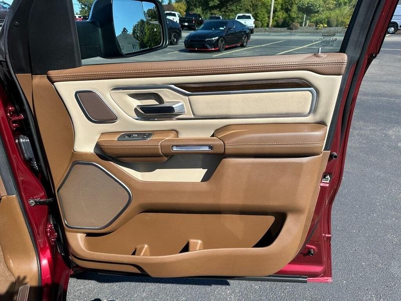 2021 Ram 1500 Laramie photo 22