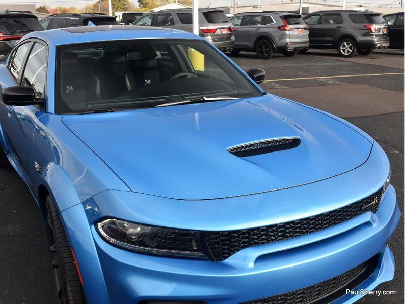 2023 Dodge Charger Scat Pack Widebody photo 3