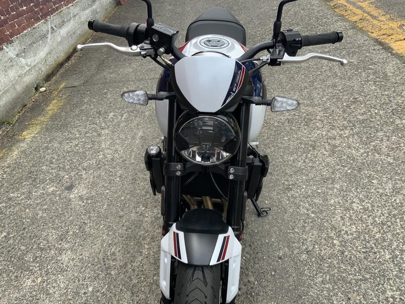 2026 Triumph TRIDENT 660 TRIPLE TRIBUTE EDITION