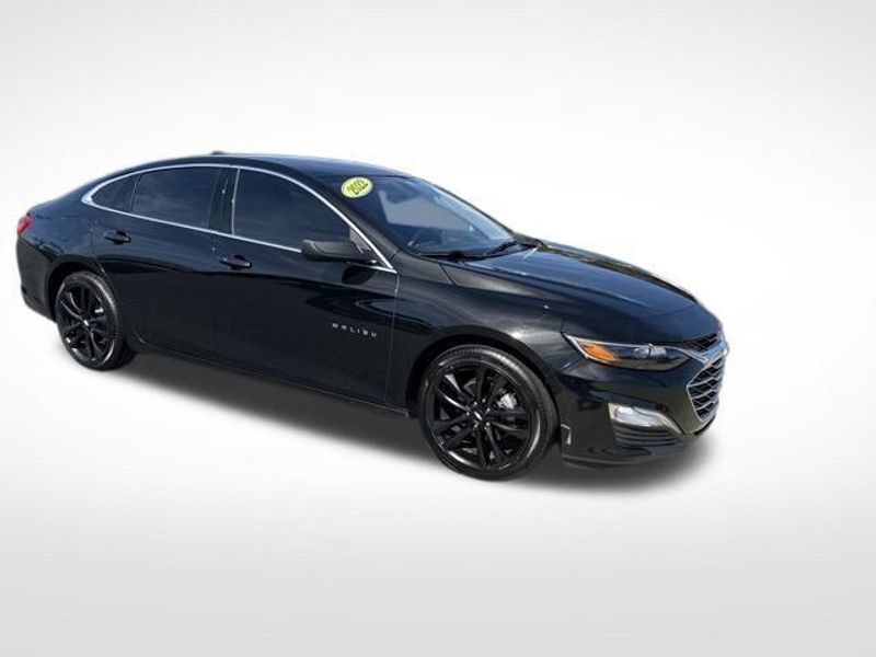 2022 Chevrolet Malibu LS