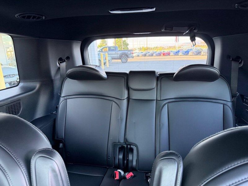 New 2027 Kia Telluride Hybrid SXImage 16