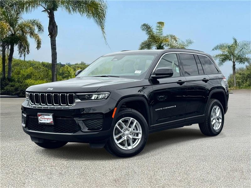 New 2026 Jeep Grand Cherokee Laredo X 4x2