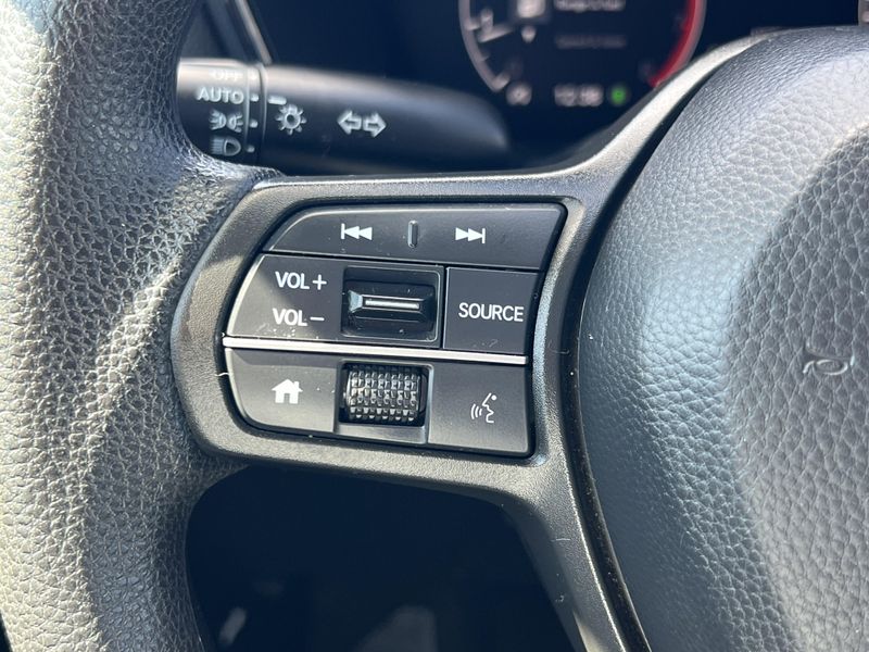 Used 2023 Honda CR-V EXImage 8