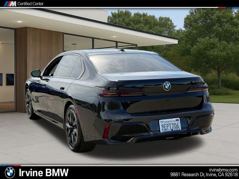 Used 2023 BMW 7 Series 740iImage 11