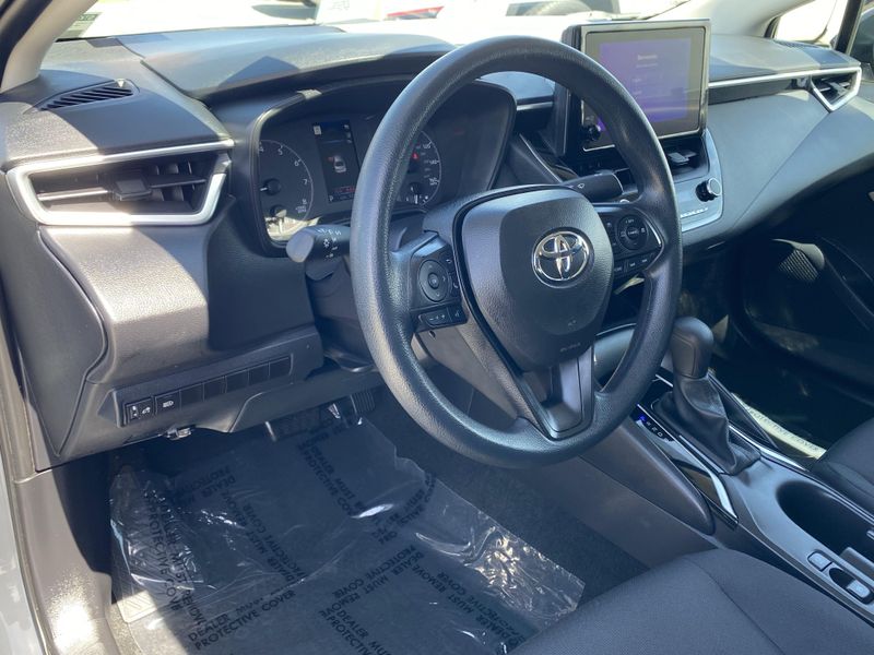 2024 Toyota Corolla LEImage 25