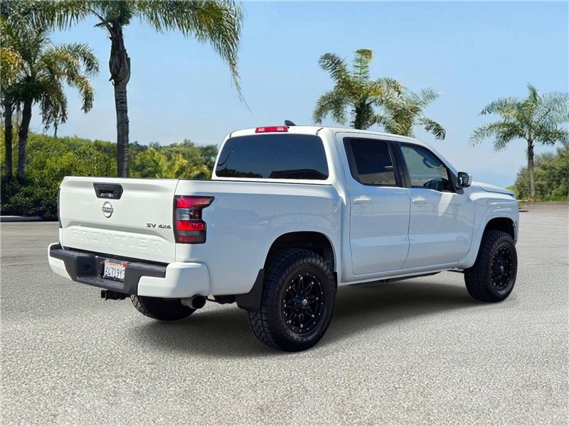 Used 2024 Nissan Frontier Crew Cab 4x4 SV