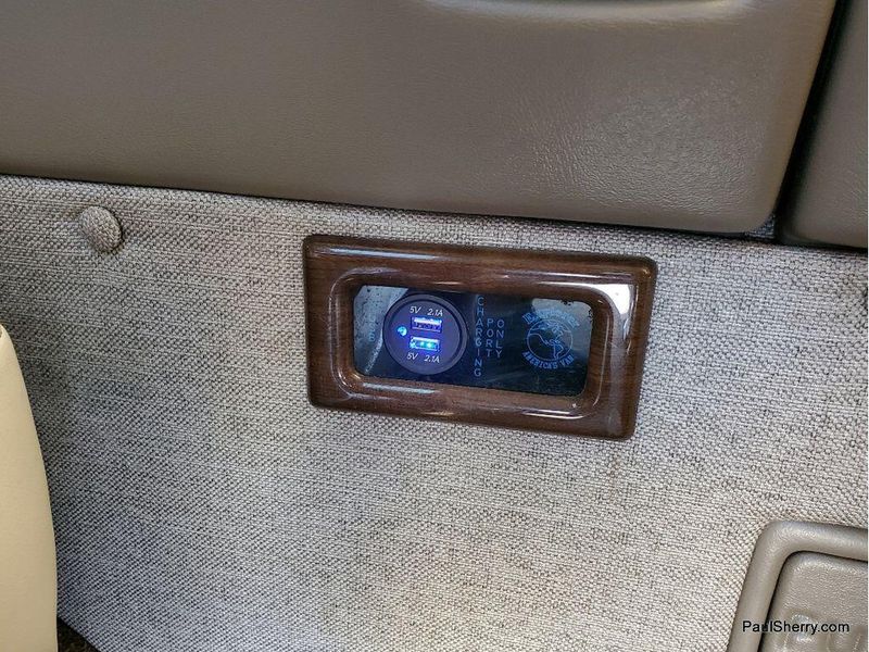 2020 GMC Savana Cargo Image 31