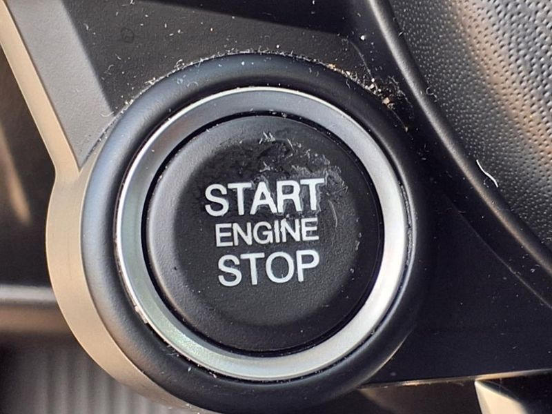 Used 2022 Alfa Romeo Stelvio VeloceImage 8