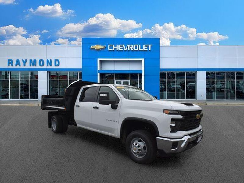 New 2026 Chevrolet Silverado 3500HD Work TruckImage 11