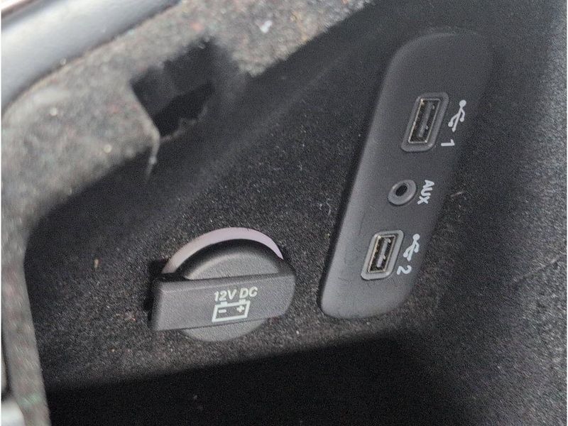 Used 2023 Dodge Challenger SXTImage 17