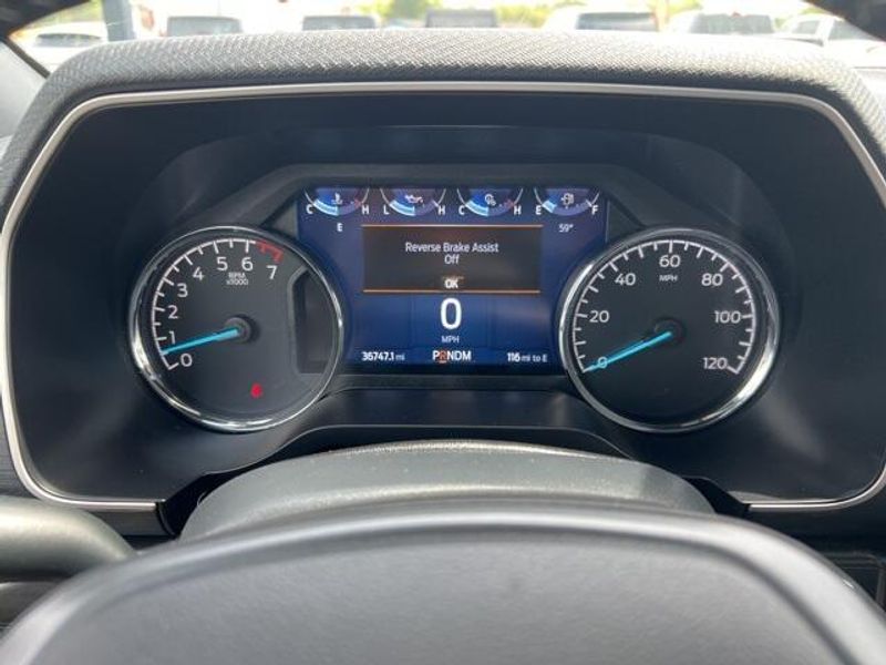 2022 Ford F-150 XLTImage 38