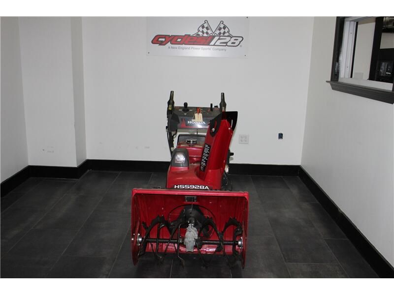 Used 2015 Honda HSS928AATD Image 2