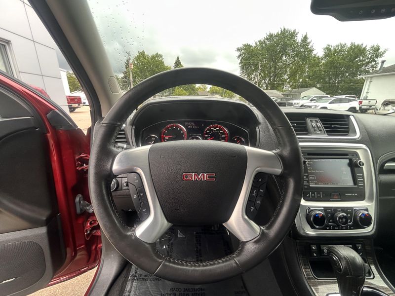 2015 GMC Acadia SLTImage 23