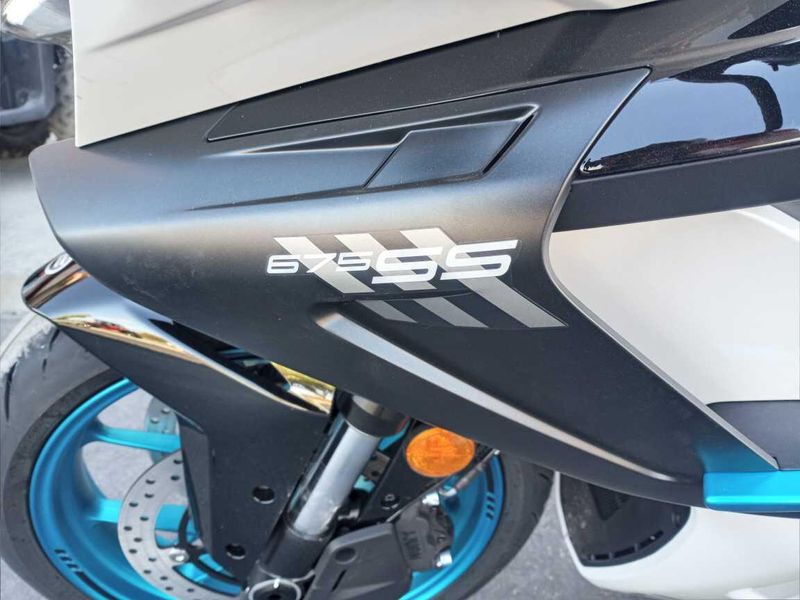 2025 CFMOTO 675SS 