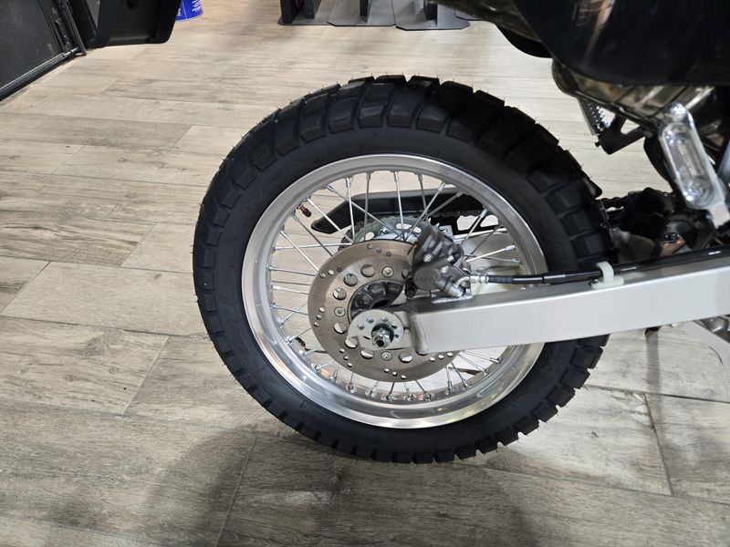 NEW 2026 SUZUKI DR 650S Image 21