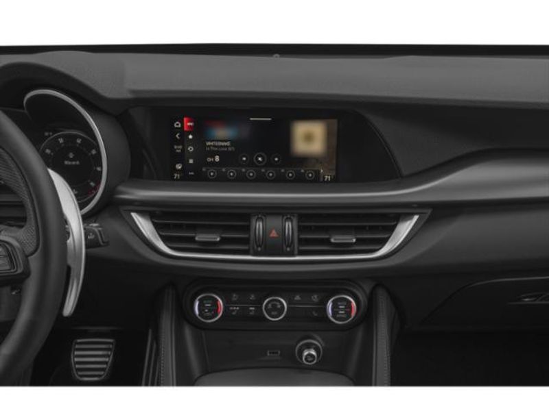 New 2026 Alfa Romeo Stelvio Image 9