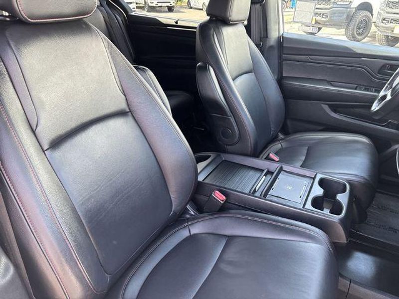 Used 2025 Honda Odyssey Sport-LImage 11