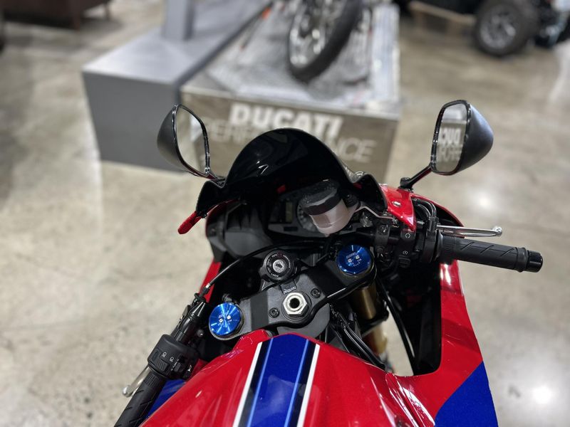 Used 2024 Honda CBR600RR Image 10