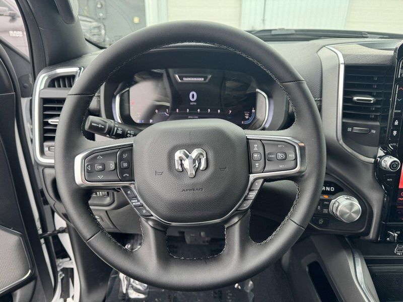 2025 RAM 1500 LaramieImage 16