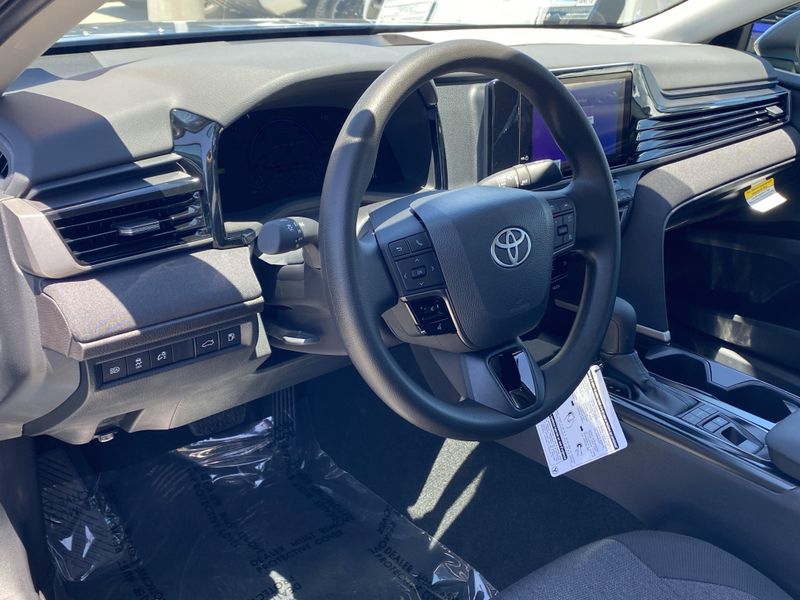 New 2025 Toyota Camry Image 13