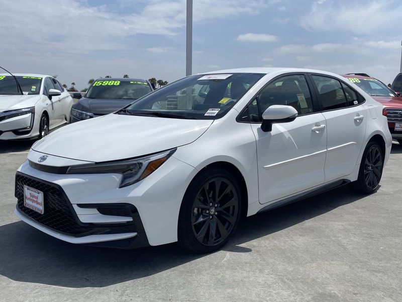 2024 Toyota Corolla SEImage 8