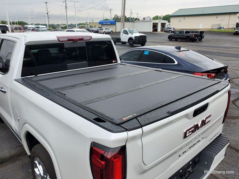 2023 GMC Sierra 1500 DenaliImage 3
